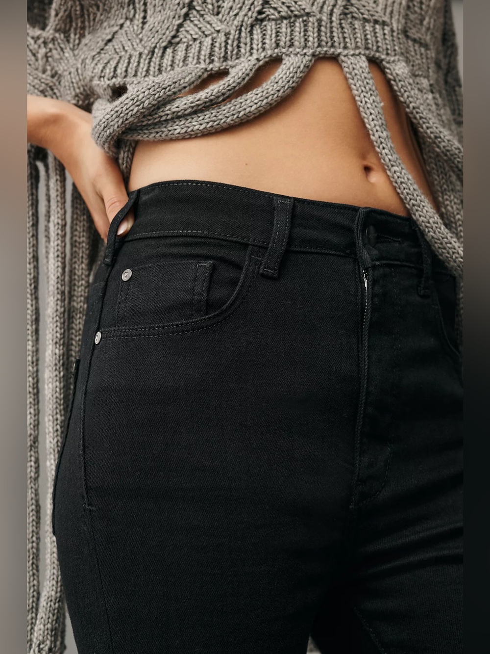 Pilcro The Icon Flare Jeans - Picture 4 of 10